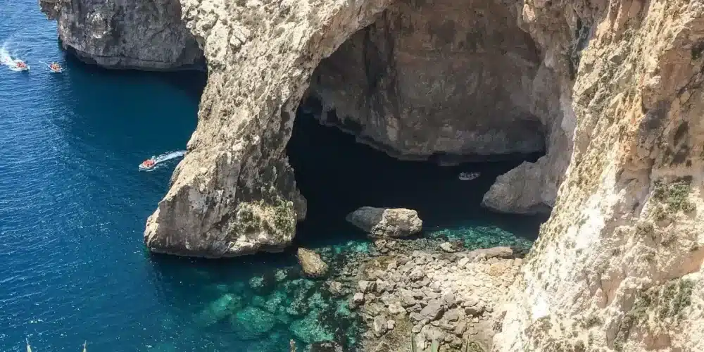 Malta blue window