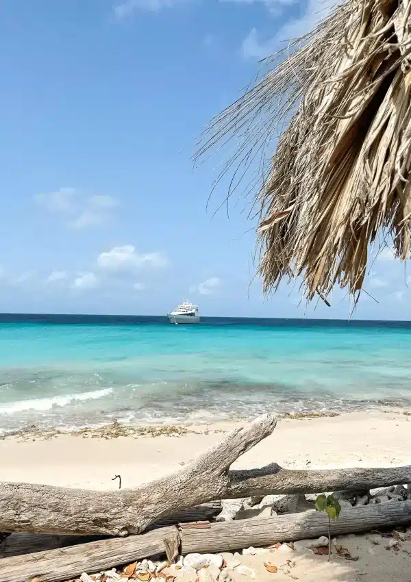 How To: Island Hopping in Aruba, Bonaire, and Curacao