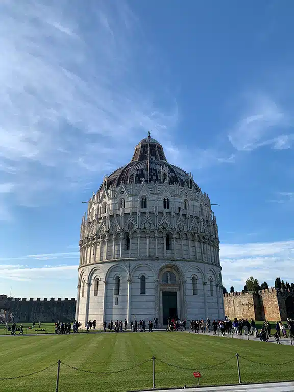 Unique dome next to the tower of Pisa