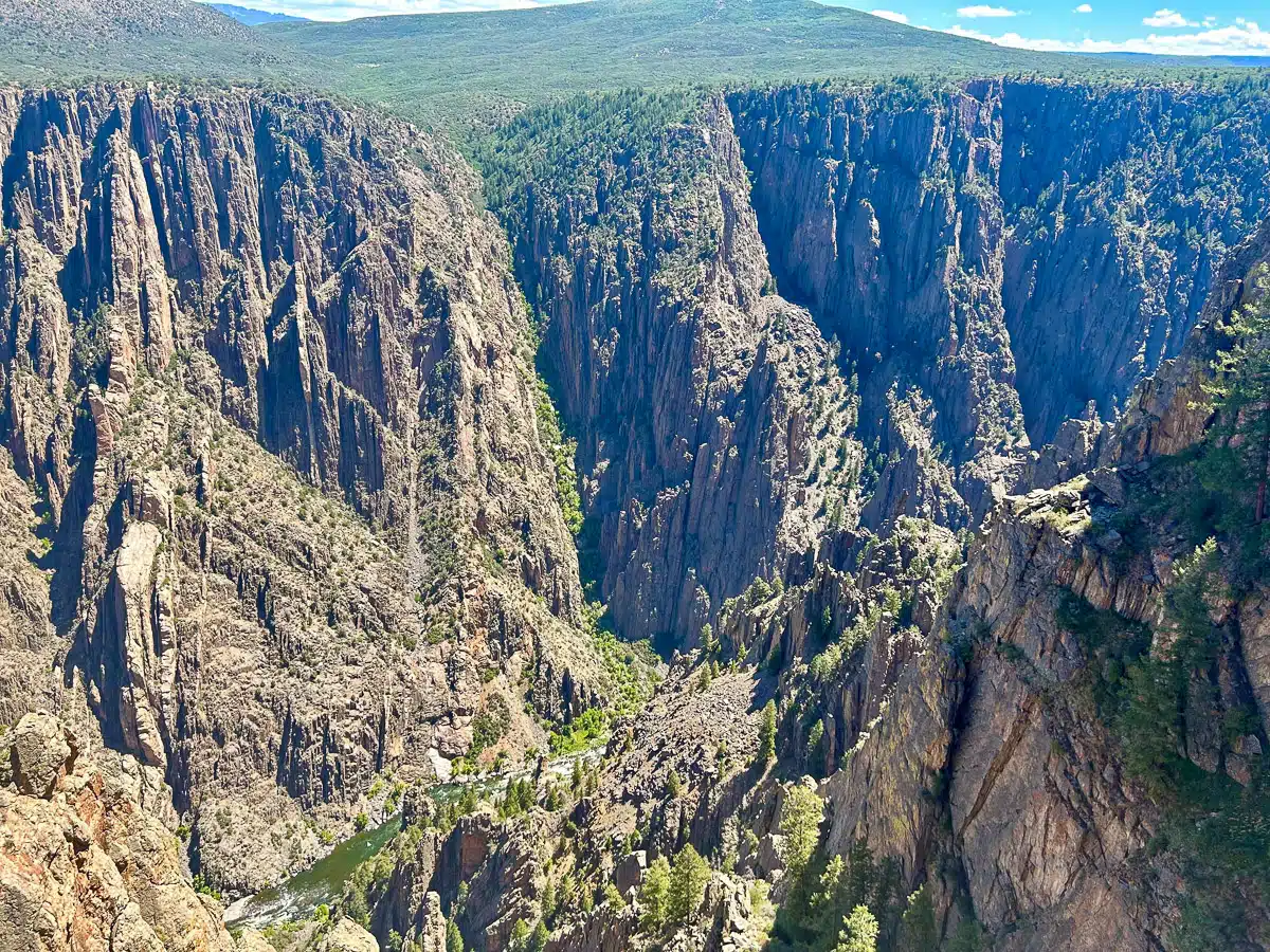 national park cliffs in the usa