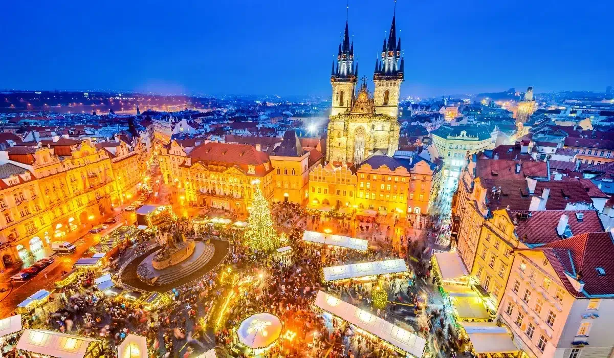 prague christmas markets from above