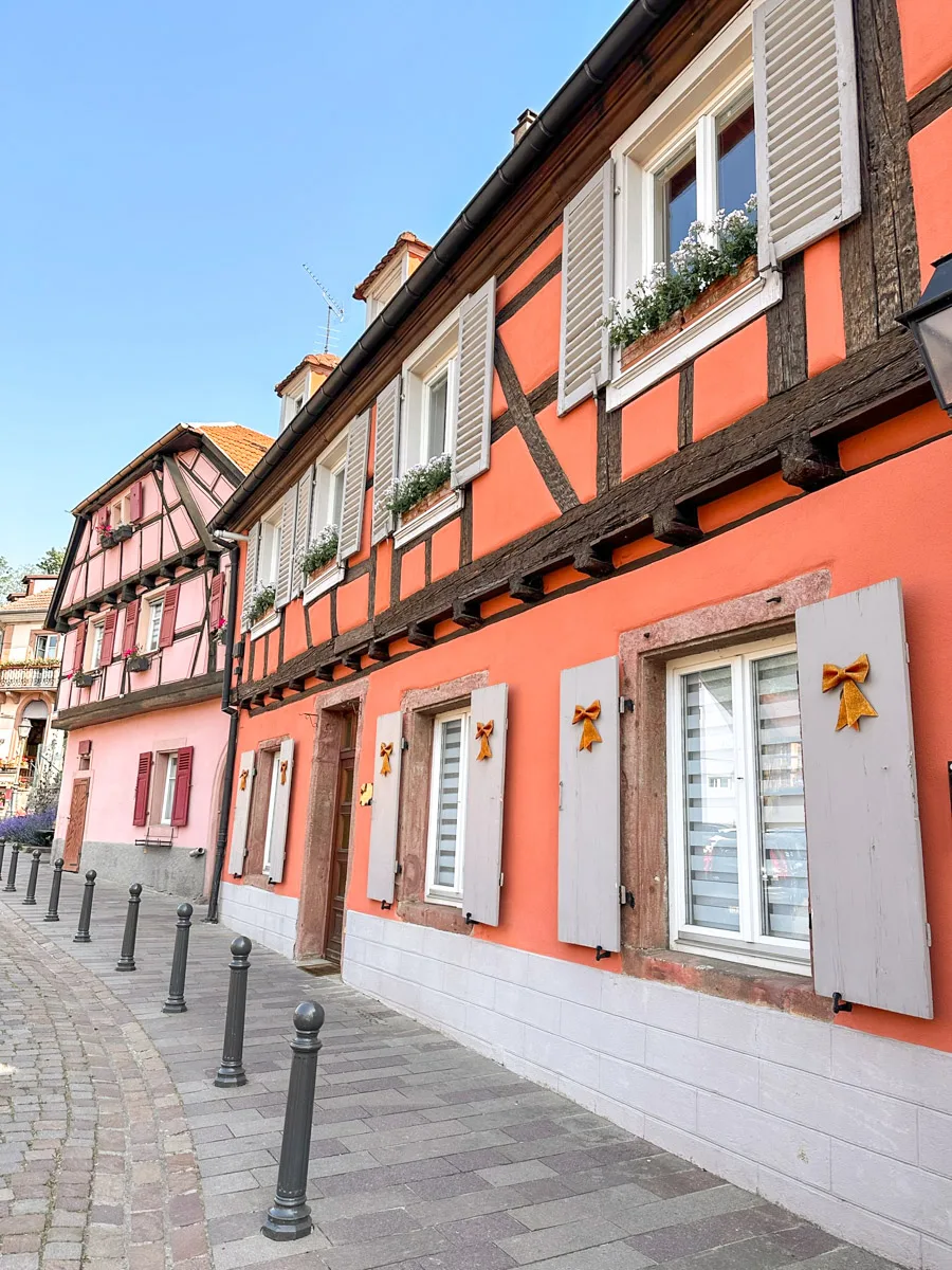 beautiful houses in the city center of ribeauville 