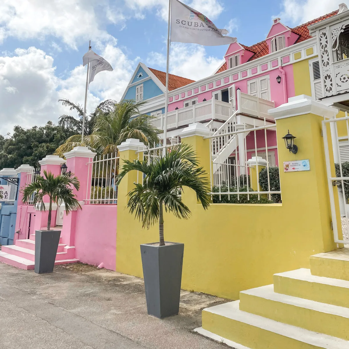 colorful houses of the scuba lodge one of the best hotels for scuba diving in curacao