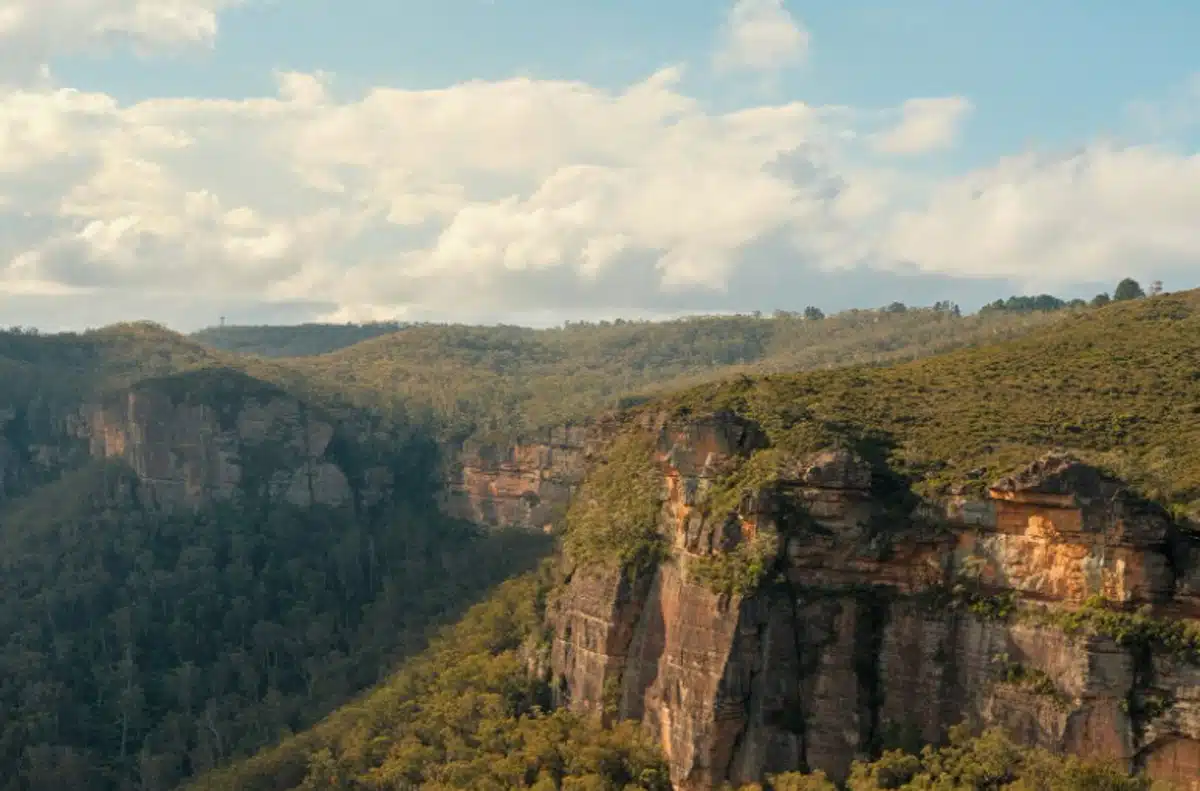 amazing view of the blue mountains national park