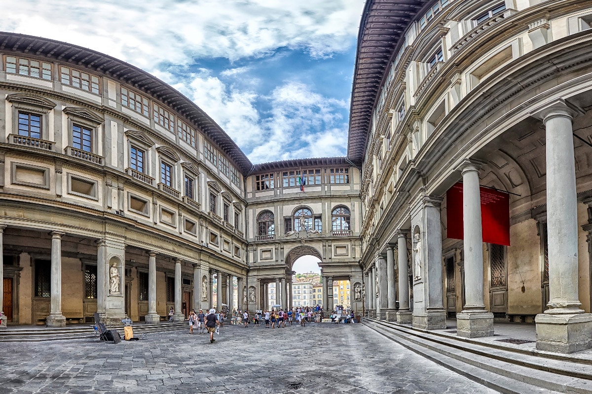 beautiful uffizi galleries in italy