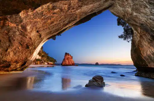 cathedral cove on north island nz