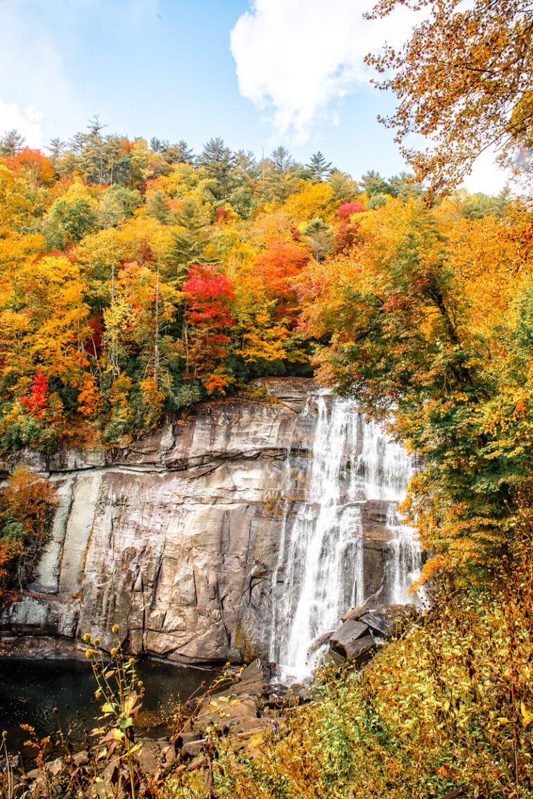 Cold In The Fall 20 Best Places For a Cozy Cabin Getaway in Fall/Winter in the US ...