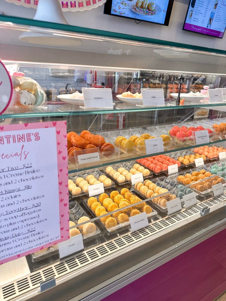 a cute macaroon shop in tucson downtown with lots of delicious treats