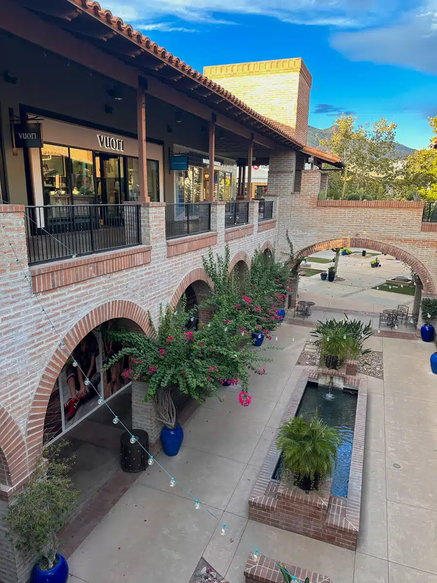 cute shopping center in tucson az