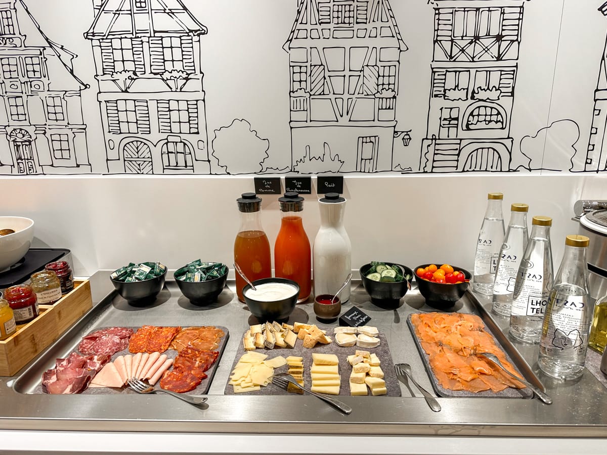 delightful breakfast buffett